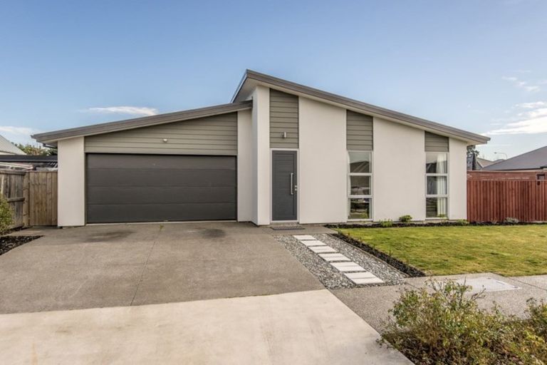 Photo of property in 28 Magnate Drive, Kaiapoi, 7630