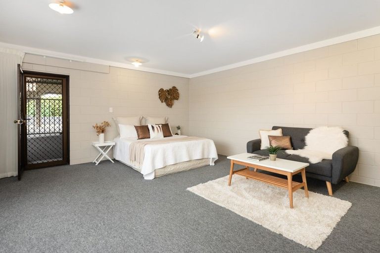 Photo of property in 43 Hillcrest Road, Otumoetai, Tauranga, 3110