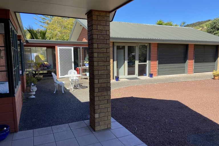 Photo of property in 1479 Clevedon Kawakawa Road, Kawakawa Bay, Papakura, 2585