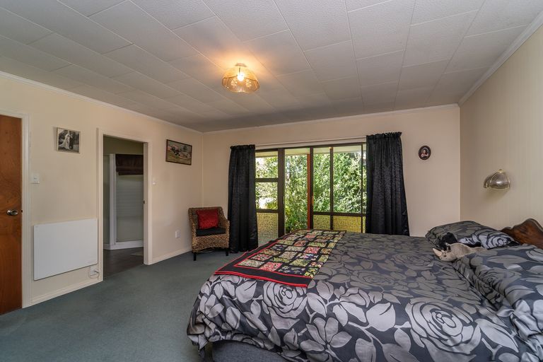 Photo of property in 247 Belvedere Road, Carterton, 5713