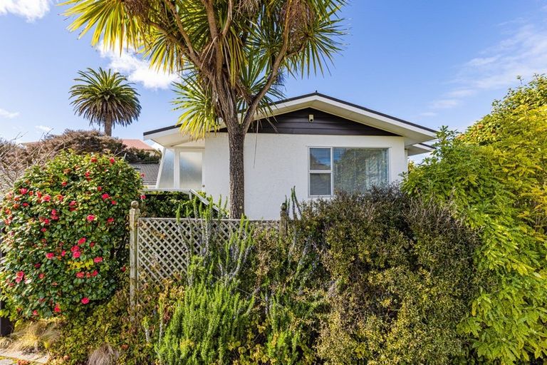Photo of property in 48 Great North Road, Saint Johns Hill, Whanganui, 4500
