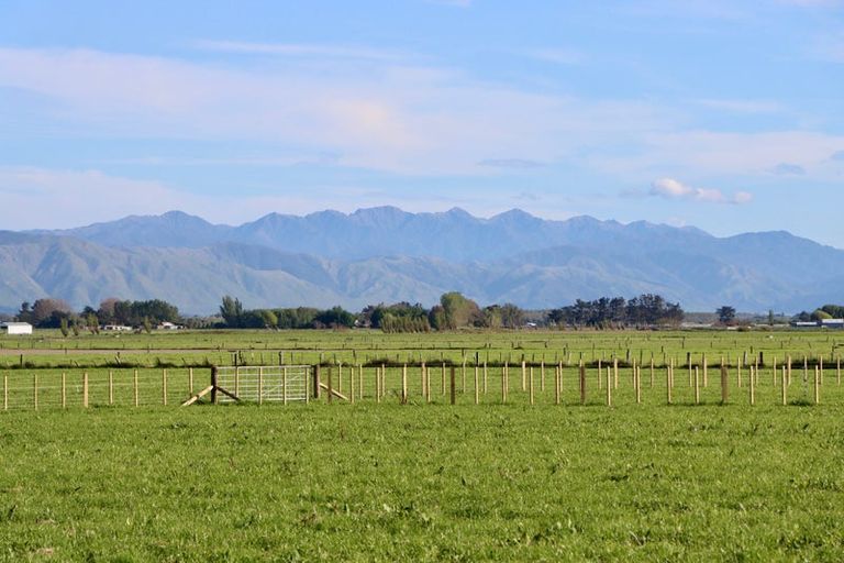 Photo of property in 565 Aranui Road, Kairanga, 4475