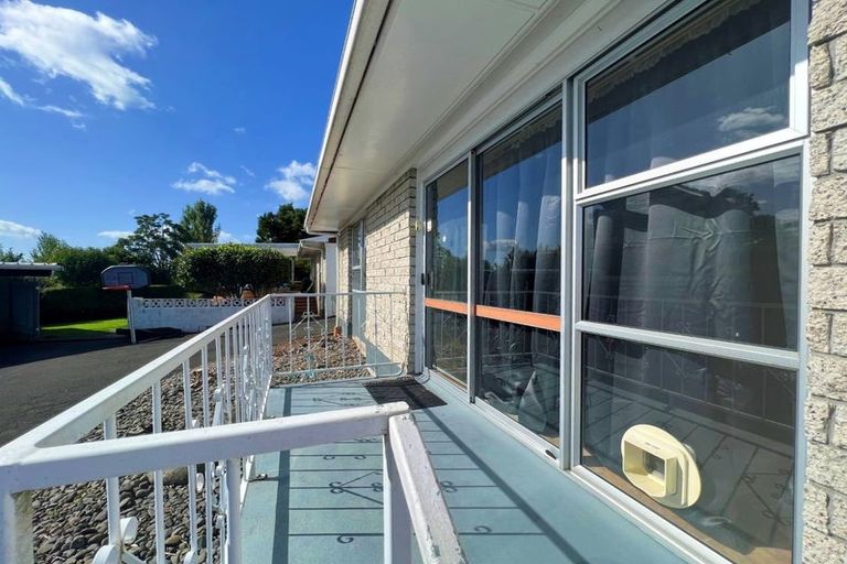 Photo of property in 17a Russleigh Drive, Dinsdale, Hamilton, 3204