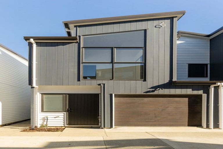 Photo of property in 7 Rangimarie Close, Opaheke, Papakura, 2113