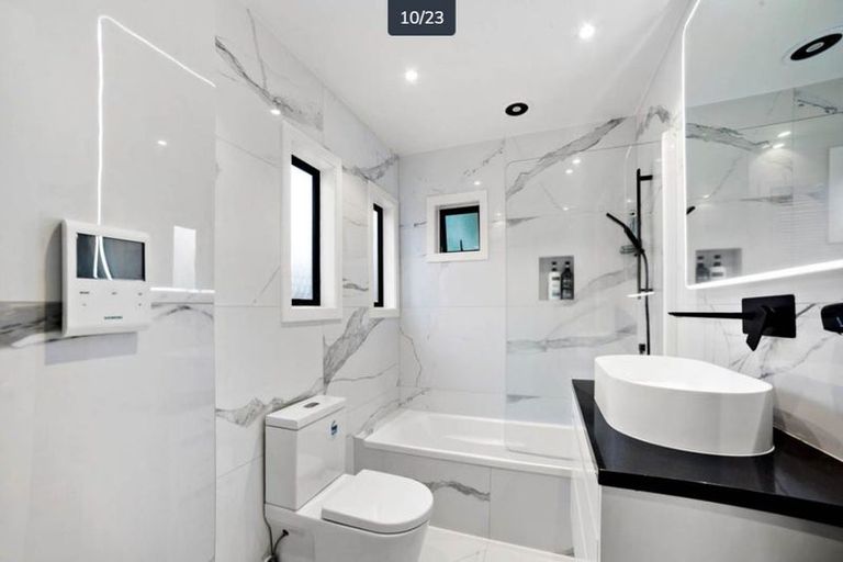 Photo of property in The Grange, 61/92 Bush Road, Albany, Auckland, 0632