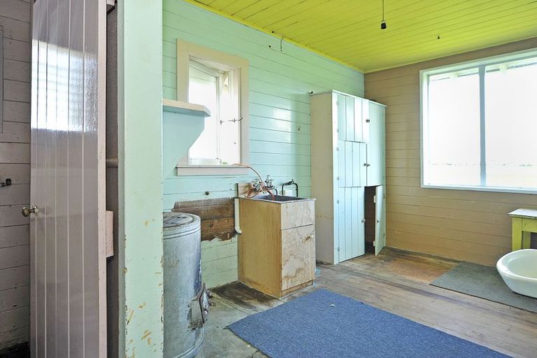 Photo of property in 159 Heretaunga Street, Palmerston North, 4414