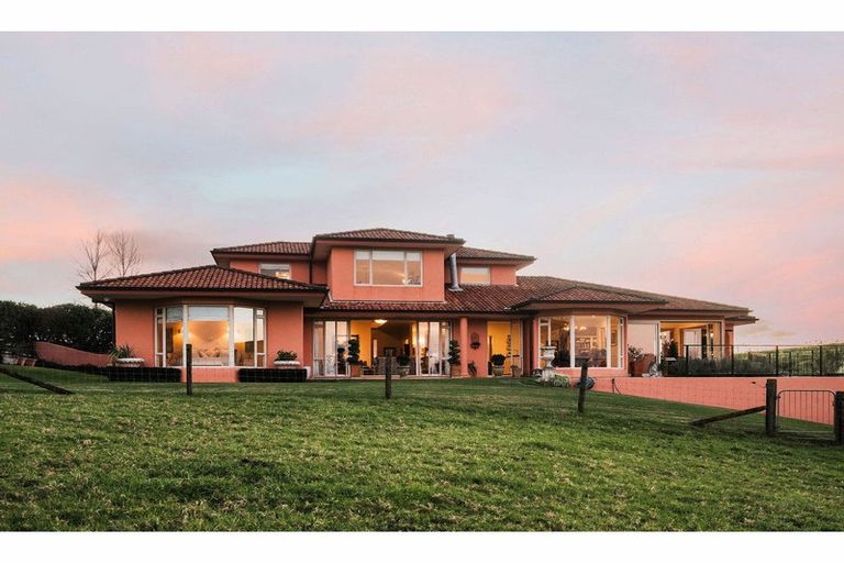 Photo of property in 55 Kingfisher Drive, Kerikeri, 0294