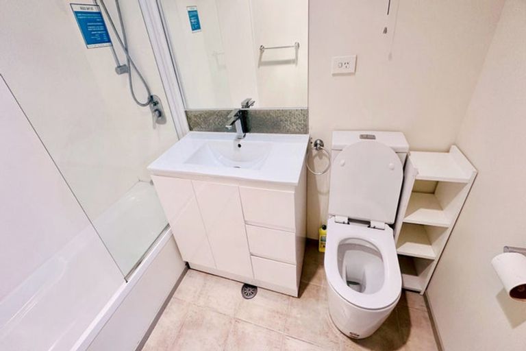 Photo of property in 12/17 Georgia Terrace, Albany, Auckland, 0632