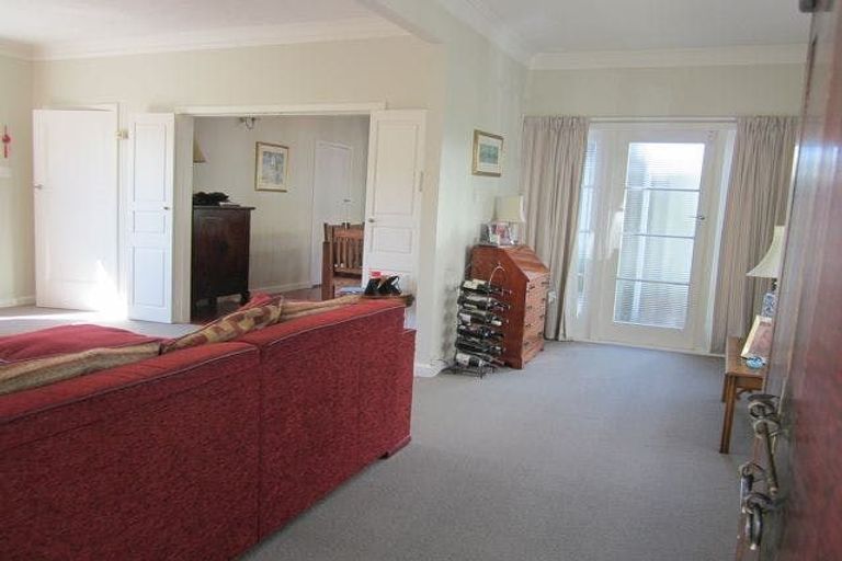 Photo of property in 3 Jalna Avenue, Khandallah, Wellington, 6035