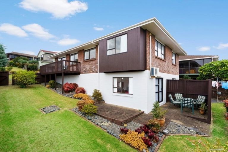 Photo of property in 1/74 Dalwhinnie Parade, Highland Park, Auckland, 2010