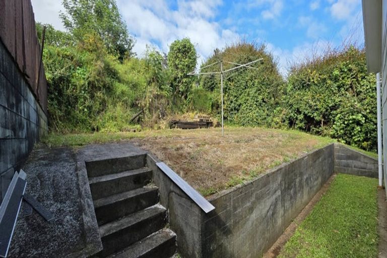 Photo of property in 13 Parris Street, Moturoa, New Plymouth, 4310