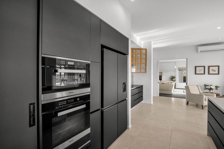 Photo of property in 891 Cashmere Road, Halswell, Christchurch, 8025