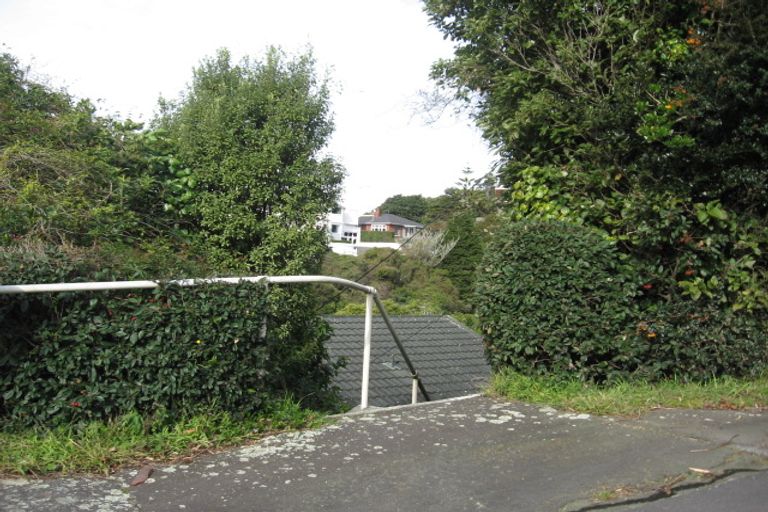 Photo of property in 33 Verviers Street, Karori, Wellington, 6012