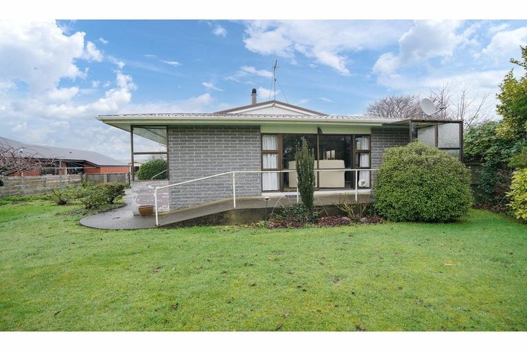Photo of property in 20 Vogel Street, Waikiwi, Invercargill, 9810