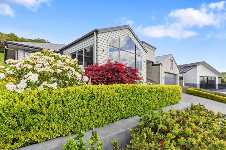 Photo of property in 22 Estuary View Road, Welcome Bay, Tauranga, 3112