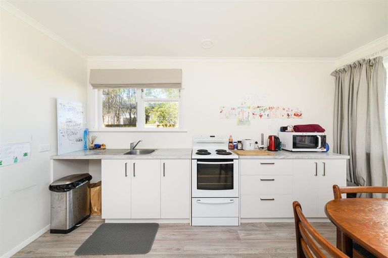 Photo of property in 47 Taumaihi Street, Bulls, 4818