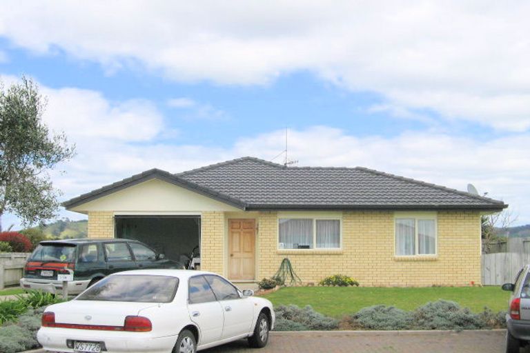 Photo of property in 67a Corinth Grove, Papamoa Beach, Papamoa, 3118