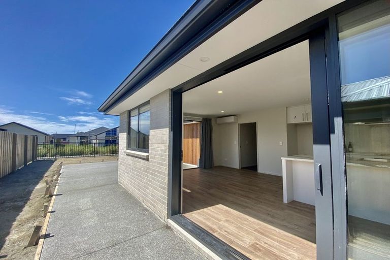 Photo of property in 71 Collier Drive, Halswell, Christchurch, 8025