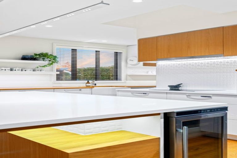 Photo of property in 21 Bluestone Drive, Parklands, Christchurch, 8083