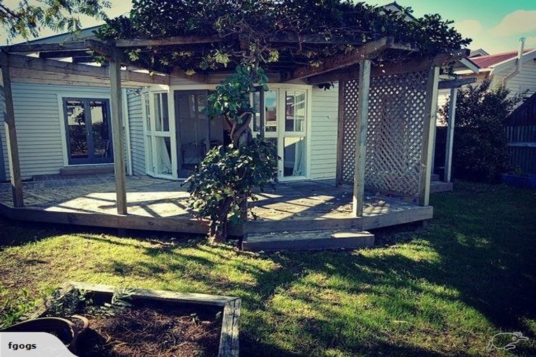 Photo of property in 444 Jackson Street, Petone, Lower Hutt, 5012