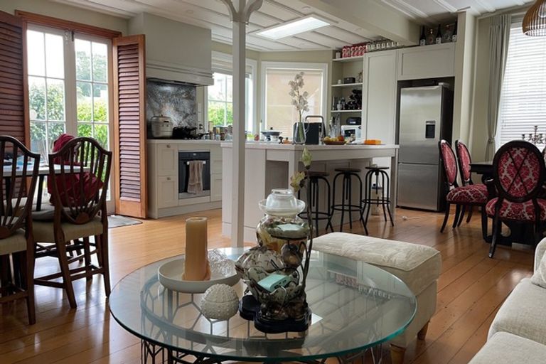 Photo of property in 25 Brighton Road, Parnell, Auckland, 1052