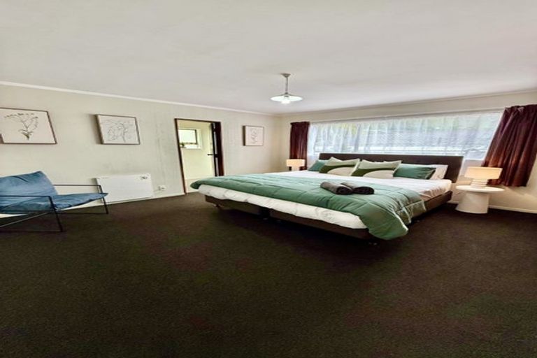 Photo of property in 48 Fyvie Avenue, Tawa, Wellington, 5028