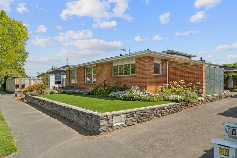 Photo of property in 1/17 Tudor Avenue, Ilam, Christchurch, 8041