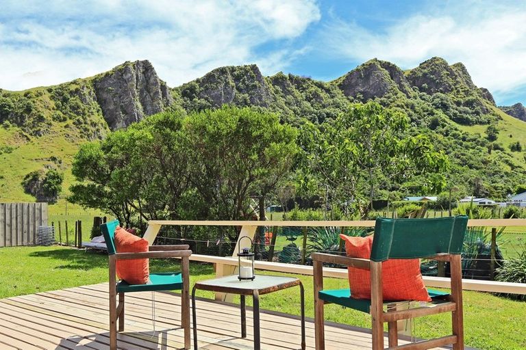 Photo of property in 14 John Ross Place, Kairakau, Elsthorpe, 4295