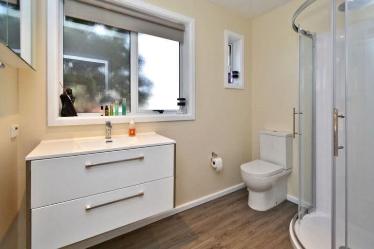 Photo of property in 4 Damien Place, Bromley, Christchurch, 8062