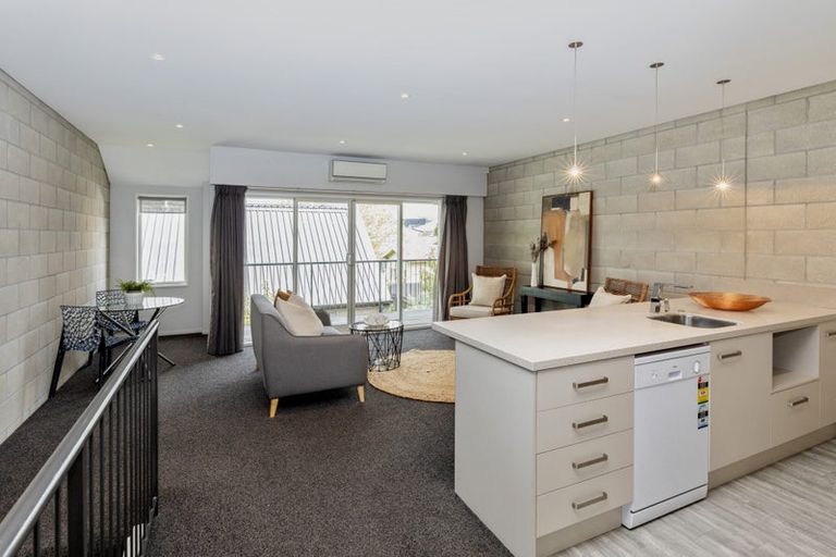 Photo of property in 2/24 Dickens Street, Addington, Christchurch, 8024