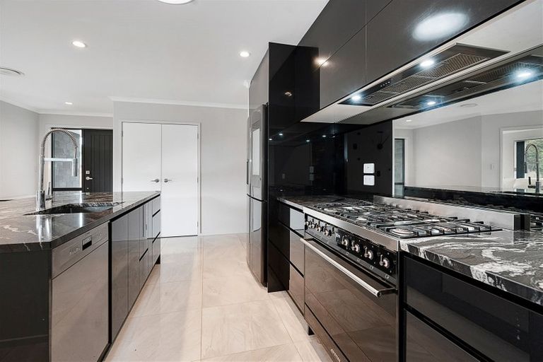 Photo of property in 20 Catherin Servant Close, Maunu, Whangarei, 0110