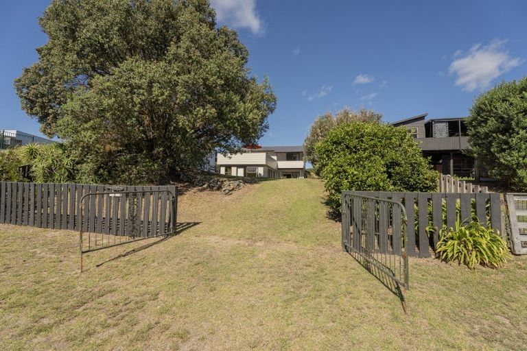 Photo of property in 313 Tangiora Avenue, Whangapoua, Coromandel, 3582
