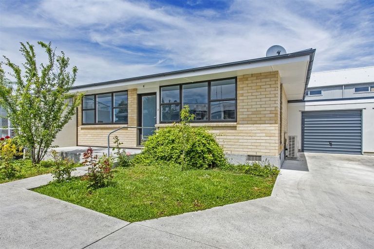 Photo of property in 3/474 Barbadoes Street, Edgeware, Christchurch, 8013