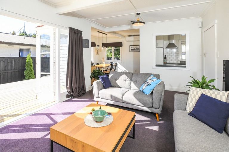 Photo of property in 28 Walsh Street, Forest Lake, Hamilton, 3200