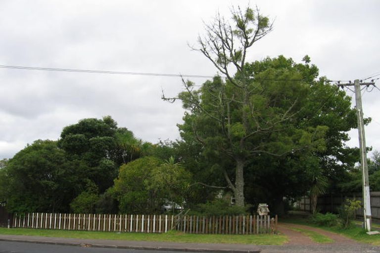 Photo of property in 169 Birkdale Road, Birkdale, Auckland, 0626