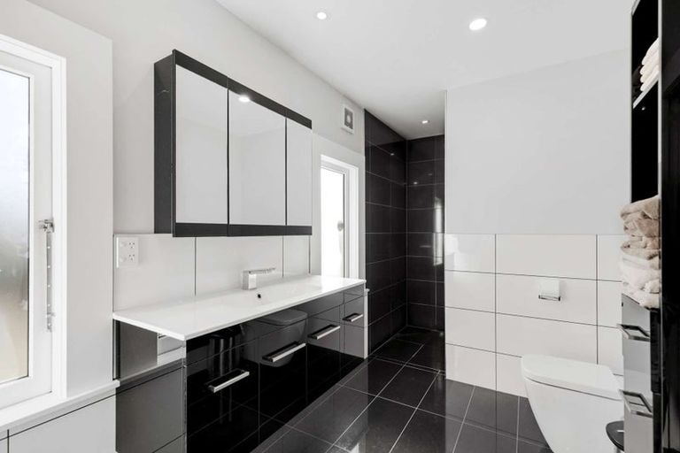 Photo of property in 163 Great North Road, Otamatea, Whanganui, 4501