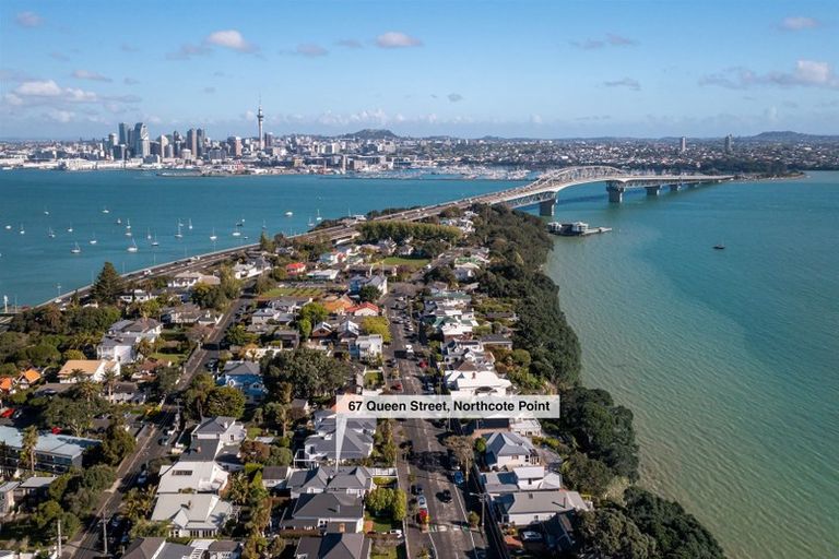 Photo of property in 67 Queen Street, Northcote Point, Auckland, 0627