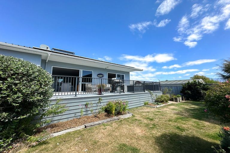 Photo of property in 64 Selwyn Street, Pohara, Takaka, 7183