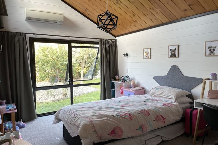 Photo of property in 37 Carter Crescent, Awapuni, Palmerston North, 4412