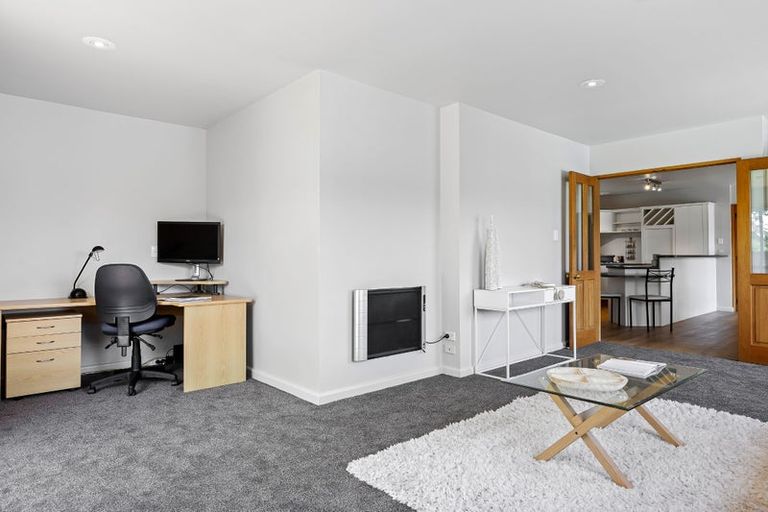 Photo of property in 168 Cashmere Road, Hoon Hay, Christchurch, 8025