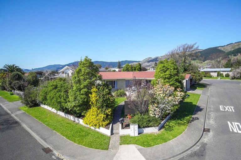 Photo of property in 23 Alfred Sheat Street, Richmond, 7020