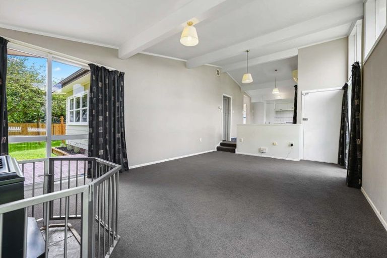 Photo of property in 280 Sandwich Road, St Andrews, Hamilton, 3200