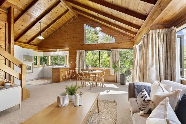 Photo of property in 81 Fourth Avenue, Woodhill, Whangarei, 0110