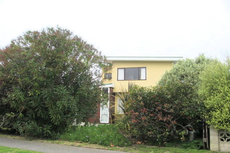 Photo of property in 20 Upham Crescent, Taradale, Napier, 4112