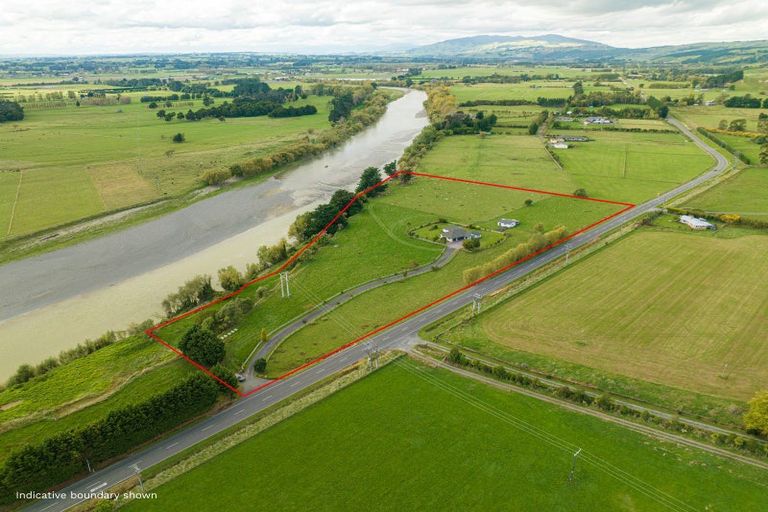 Photo of property in 205-233 Fitzherbert Road East, Aokautere, Palmerston North, 4471