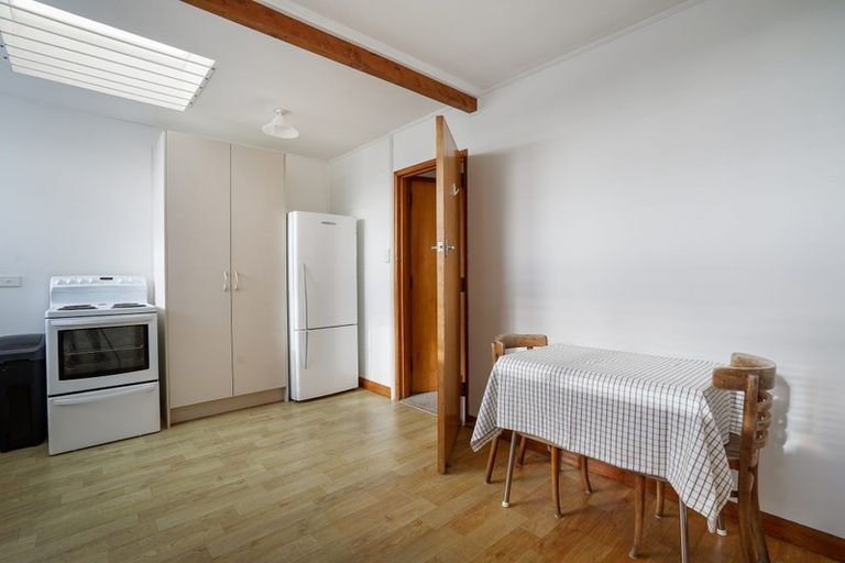 Photo of property in 704 Pioneer Highway, Takaro, Palmerston North, 4412