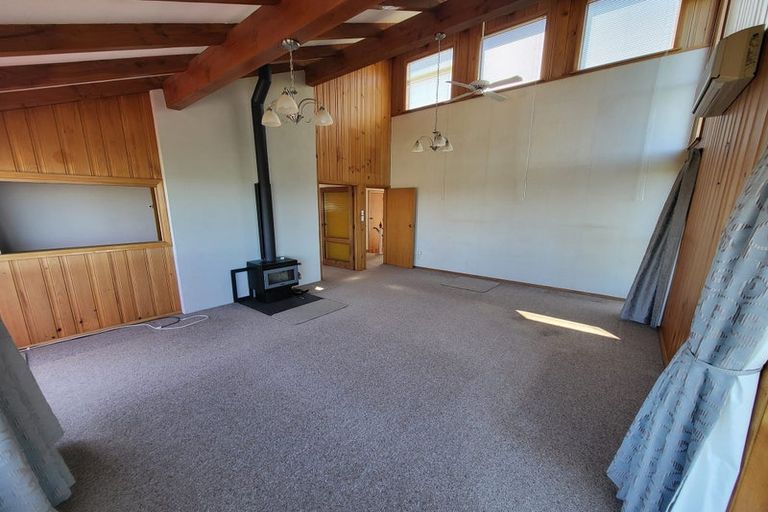 Photo of property in 13 Thompson Road, Bluff Hill, Napier, 4110