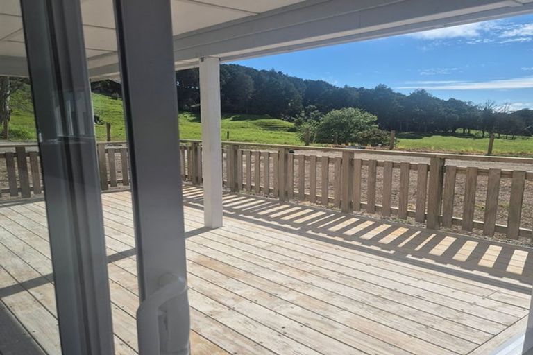 Photo of property in 137 Griffin Road, Maungaturoto, 0583