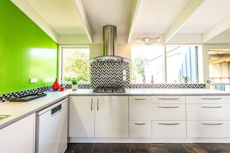 Photo of property in 11 Banks Place, Tawhero, Whanganui, 4501