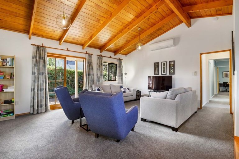 Photo of property in 12 Ensign Place, Flagstaff, Hamilton, 3210